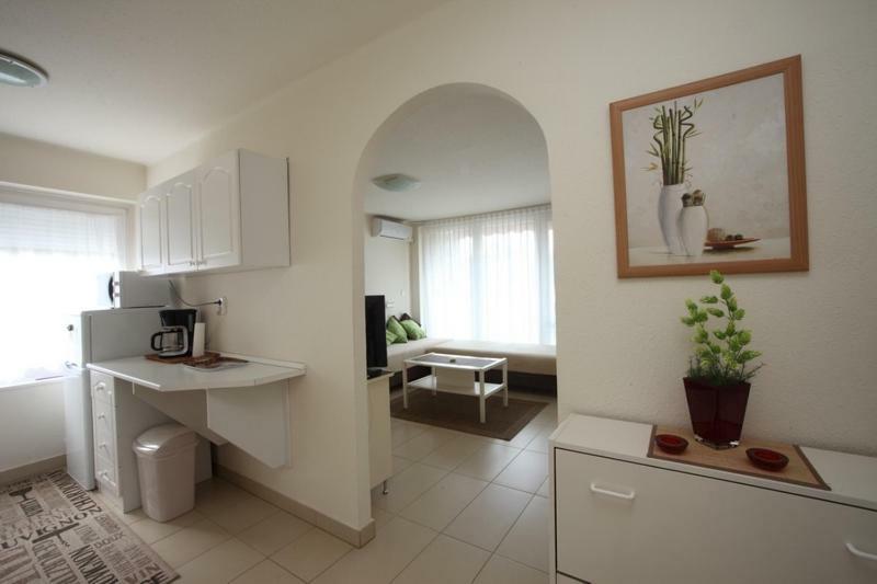 Siesta Apartmanhaz Balatonfuered מראה חיצוני תמונה